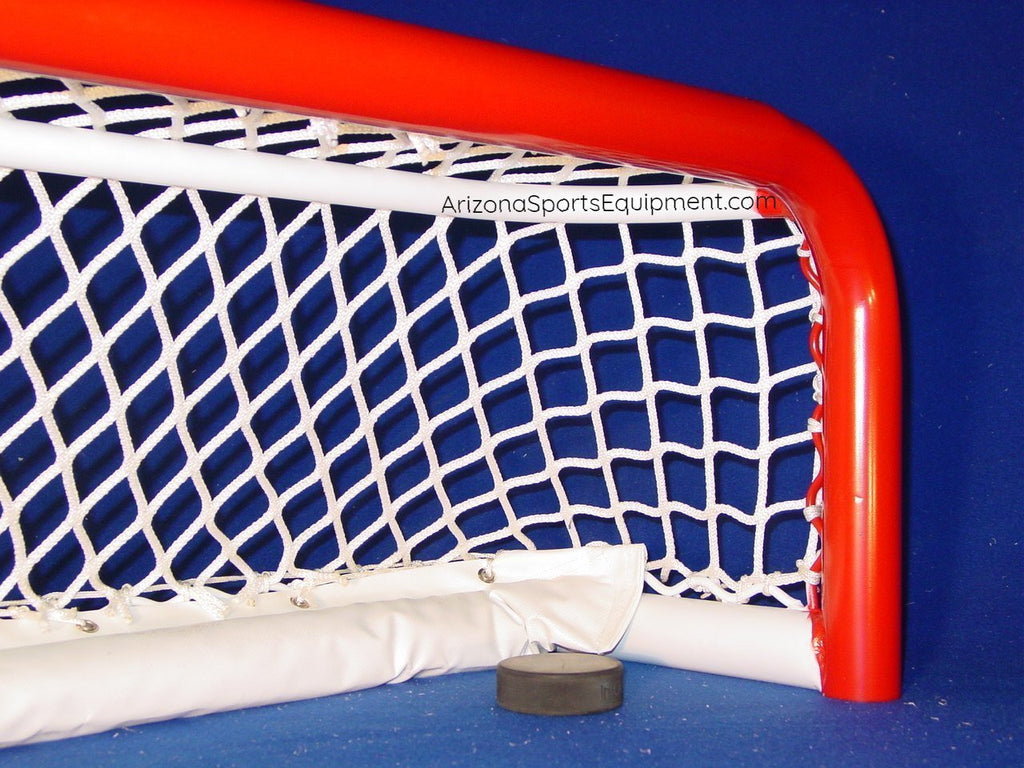 Pond Hockey Net with pad